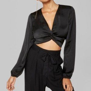 NWT Wild Fable Black Twist Long Sleeve Blouse Size Medium